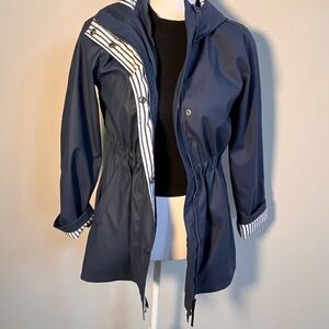 Urban Republic Girls Navy Blue Rain Coat With A Sinched Waist Size 14/16